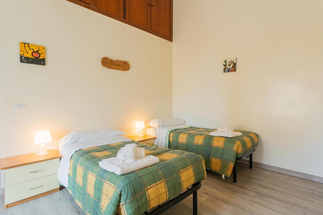 Torre Lama Apartments By Wonderful Italy Bari Esterno foto