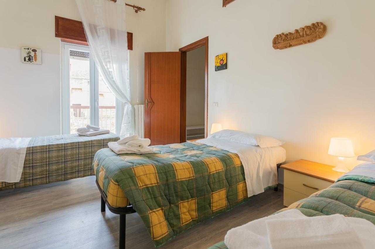 Torre Lama Apartments By Wonderful Italy Bari Esterno foto