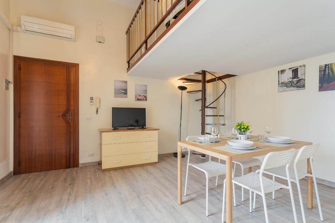Torre Lama Apartments By Wonderful Italy Bari Esterno foto