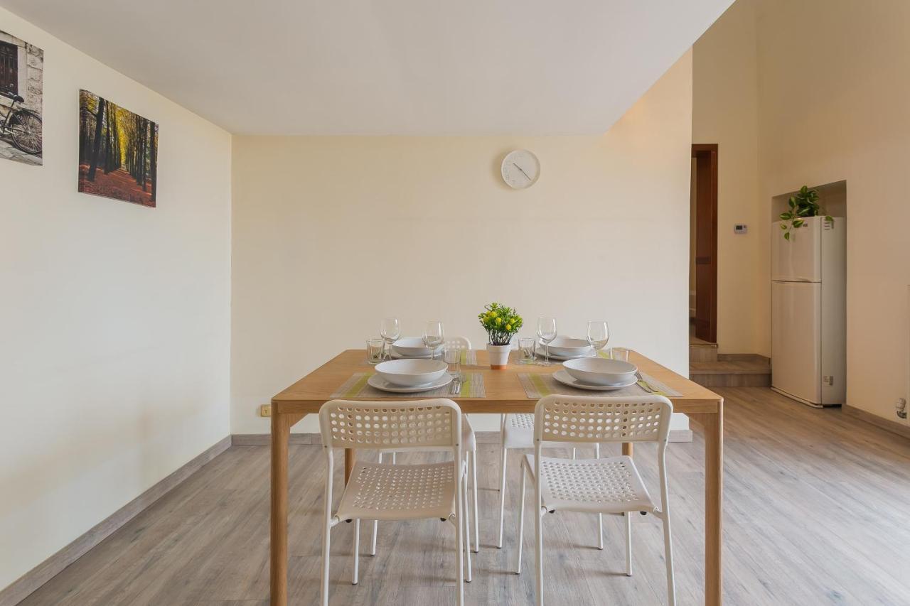 Torre Lama Apartments By Wonderful Italy Bari Esterno foto