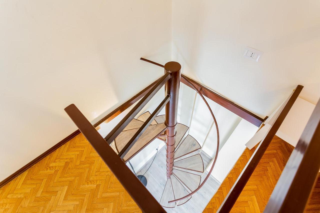 Torre Lama Apartments By Wonderful Italy Bari Esterno foto